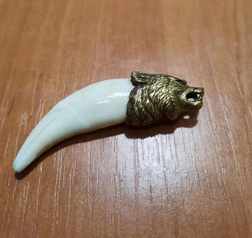 Клык волка с головой из металла Фото Клык волка с головой из металла