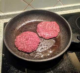 Превью Котлеты для бургера из северного оленя (упак. 4шт)