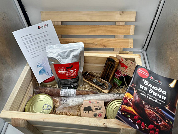 Дикий ящик 10000 (плюсовой) из мясных деликатесов Фото Дикий ящик 10000 (плюсовой) из мясных деликатесов