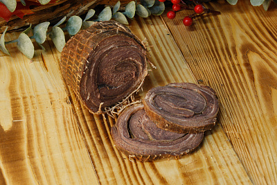 Превью Рулет из пашины северного оленя копченый